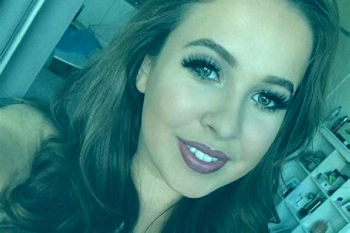 Sadie, 36, a brunette grey-eyed mixed companion based in Ribeirao do Sul. Offering Prostate Massage, Fetish. Available for incall and outcall, day and evenin...