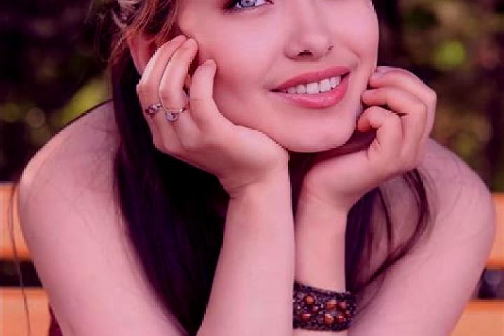 Sadie, 36, a chestnut blue-eyed asian companion based in Pasingkan. Offering A-Level, Tantra. Available for incall and outcall, overnight bookings available.