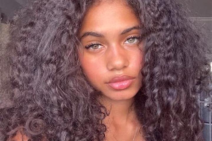 Sadie, 36, a red blue-eyed ebony companion based in Karylske. Offering A-Level, BDSM, GFE, Girlfriend Experience, Massage. Available for incall and outcall, ...