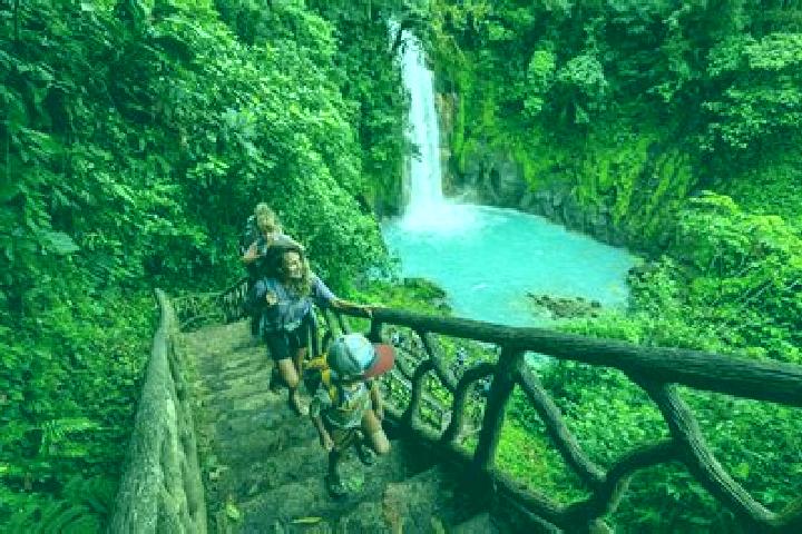 Sadie, 36 — Escort in Coata, Peru