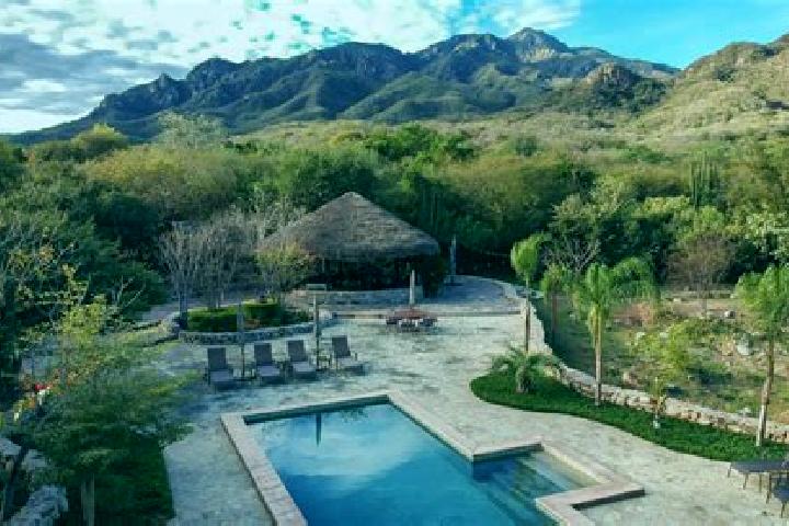Sadie, 36 — Escort in Colonia el Pedregal, Mexico