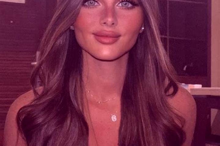 Sadie, 37, a brunette dark-eyed indian companion based in Birdham. Offering Domination, OWO, CIM, Erotic Massage. Available for incall and outcall, day and e...