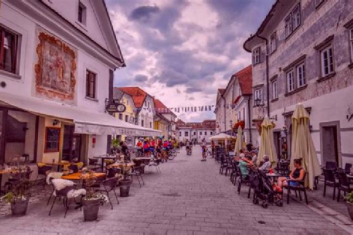 Sadie, 37 — Escort in Radovljica, Slovenia