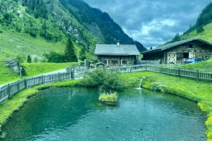 Sadie, 37 — Escort in Rauris, Austria