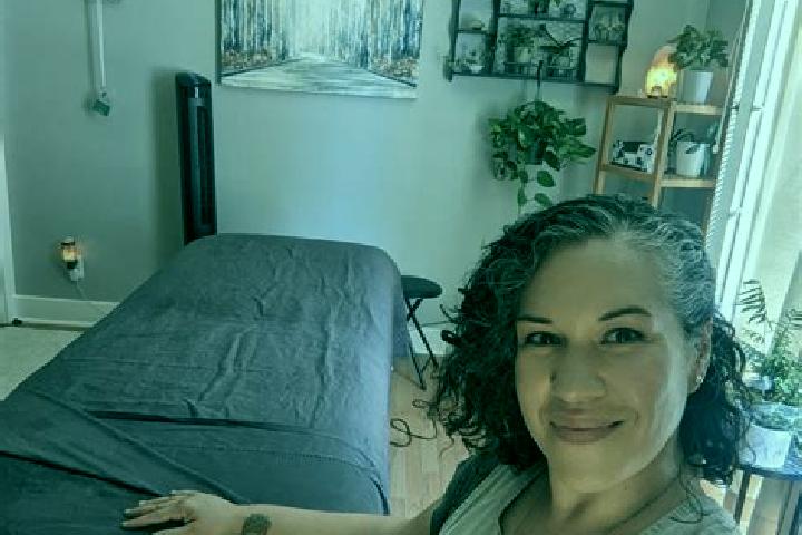 Sadie, 38, a black grey-eyed mixed companion based in Brisbane. Offering Dinner Date, 69, Massage. Available for incall and outcall, day and evening dates.