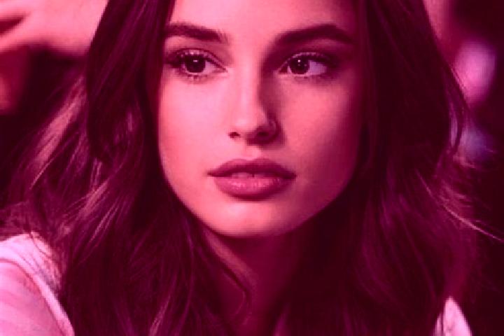 Sadie, 38, a brunette brown-eyed caribbean companion based in Vitrival. Offering Dinner Date, Striptease, Travel Companion, Deep French Kissing, A-Level. Ava...