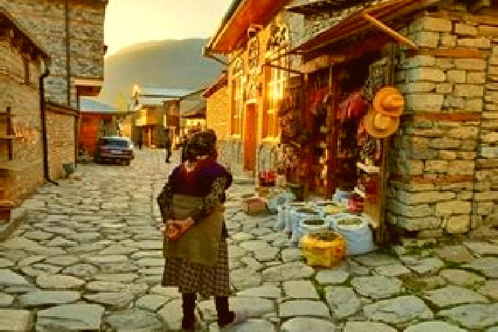 Sadie, 38 — Escort in Lahij, Azerbaijan