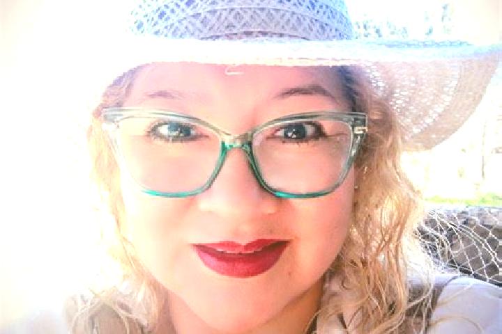 Sadie, 38 — Escort in Mocoreta, Argentina