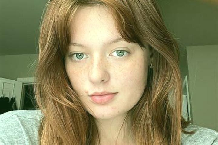 Sadie, 39, a auburn amber-eyed mixed companion based in Nahavand. Offering Massage, Duos, Couples, A-Level. Available for incall and outcall, day and evening...
