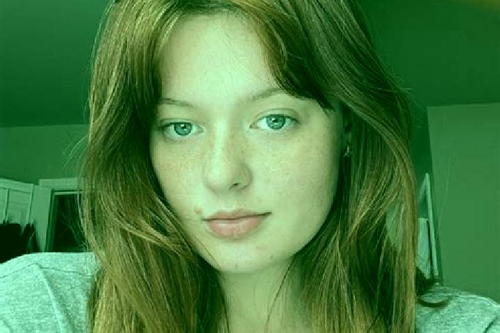 Sadie, 39, a auburn grey-eyed caucasian companion based in Concordia. Offering Overnight, OWO, Striptease, Prostate Massage. Available for incall and outcall...