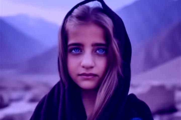 Sadie, 39, a blonde brown-eyed middle eastern companion based in El Chal. Offering Overnight, CIM. Available for incall and outcall, overnight bookings avail...
