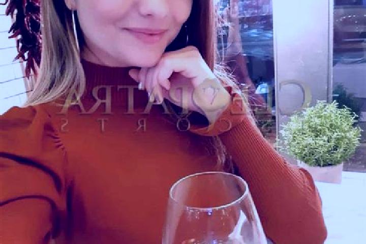 Sadie, 39, a red amber-eyed european companion based in Bribouo. Offering Dinner Date, Prostate Massage, OWO, Tantra. Available for incall and outcall, overn...