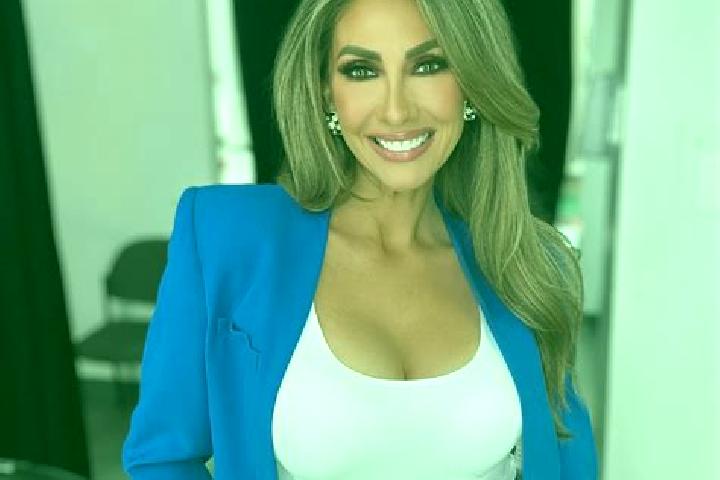 Sadie, 39 — Escort in Campins, Spain