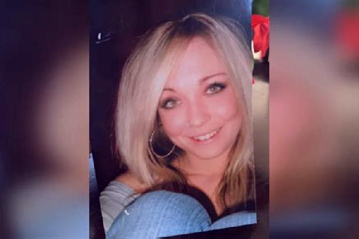 Sadie, 39 — Escort in Moncton, Canada