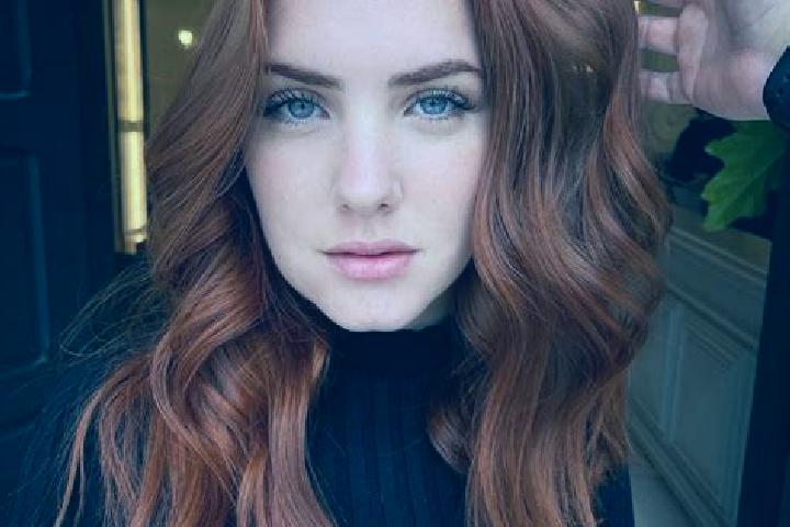 Sage, 20, a auburn blue-eyed mixed companion based in Great Bookham. Offering 69, Overnight, Party Girl. Available for incall and outcall, day and evening da...