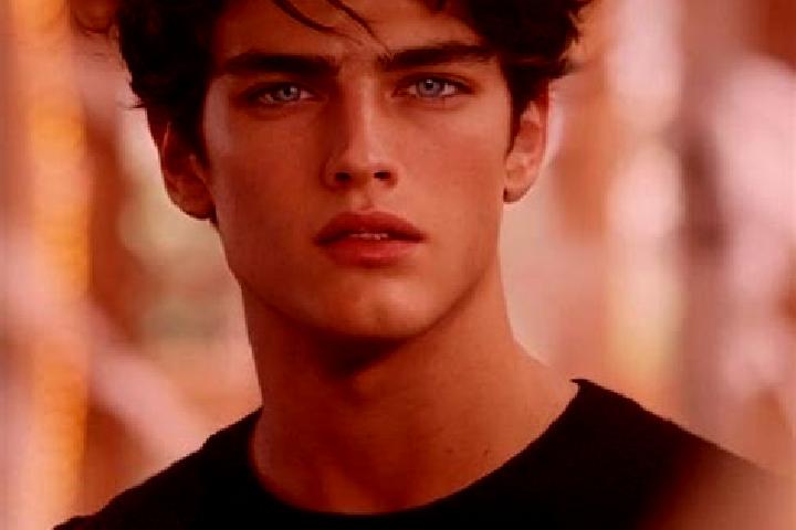 Sage, 20, a auburn grey-eyed mediterranean companion based in Grosse Tete. Offering A-Level, Duos, GFE, Overnight. Available for incall and outcall, day and ...