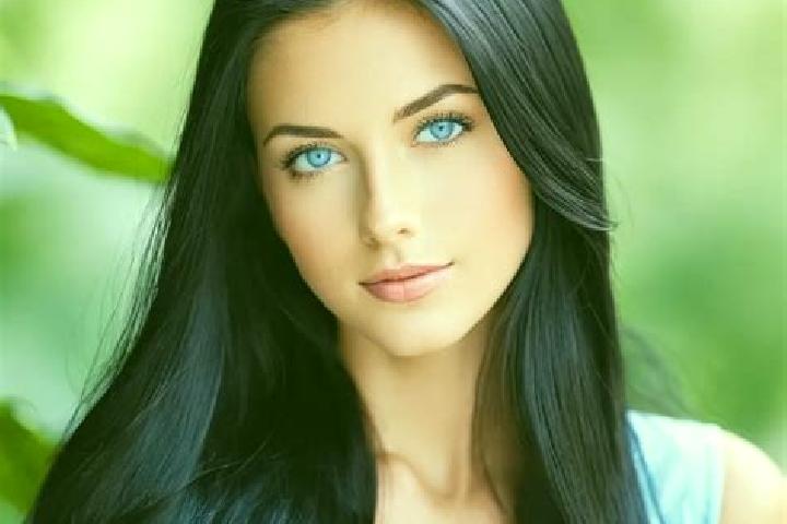 Sage, 20, a black blue-eyed mediterranean companion based in Tonatico. Offering Fetish, Tantra, Striptease. Available for incall and outcall, overnight booki...