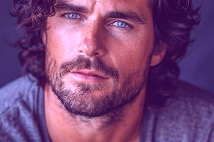 Sage, 20, a black grey-eyed caucasian companion based in Poceirao. Offering BDSM, CIM, Overnight. Available for incall and outcall, overnight bookings availa...