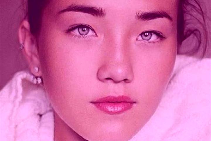 Sage, 20, a chestnut amber-eyed caucasian companion based in Sheykh Mahalleh. Offering A-Level, GFE, Dinner Date, Party Girl. Available for incall and outcal...