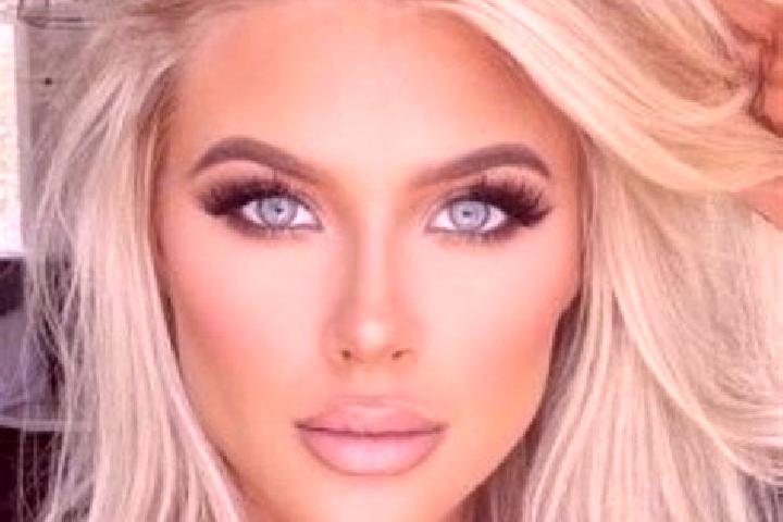 Sage, 20, a platinum blonde brown-eyed caribbean companion based in Holborn. Offering Massage, Striptease, Duos. Available for incall and outcall, overnight ...