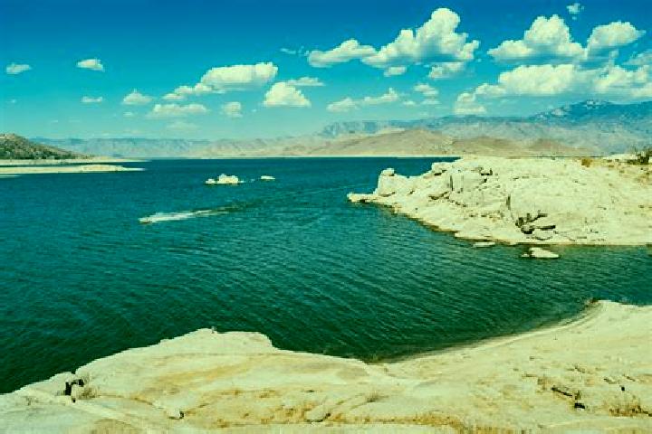 Sage, 20 — Escort in Lake Isabella, United States