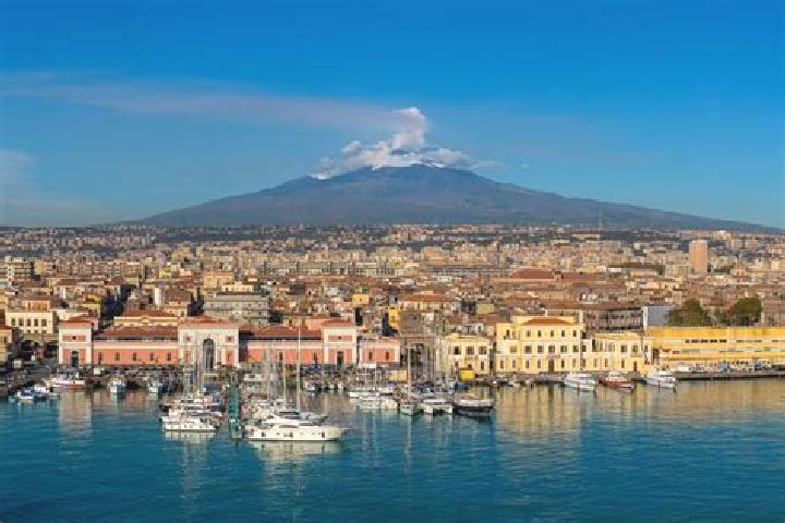 Sage, 20 — Escort in Zafferana Etnea, Italy