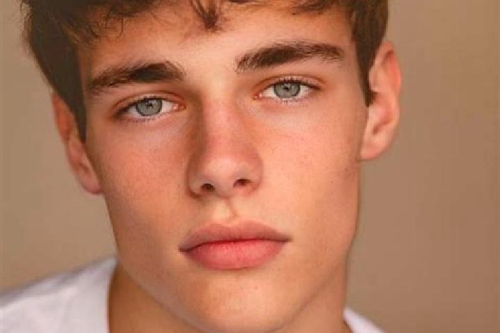 Sage, 21, a blonde brown-eyed caucasian companion based in Sant Miquel de Campmajor. Offering Striptease, BDSM, Dinner Date. Available for incall and outcall...