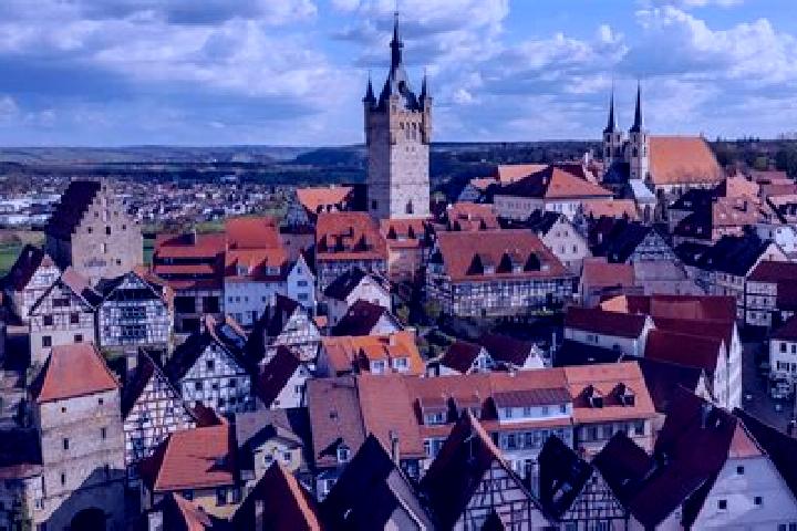 Sage, 21 — Escort in Bad Wimpfen, Germany