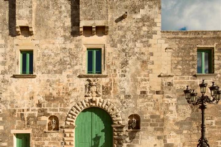 Sage, 21 — Escort in Minervino di Lecce, Italy