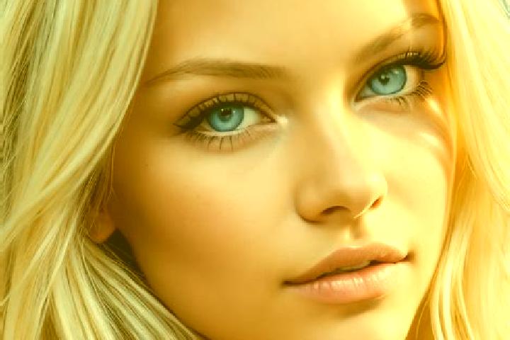 Sage, 22, a blonde blue-eyed mediterranean companion based in Merindol. Offering Duos, Couples, Girlfriend Experience, Domination. Available for incall and o...