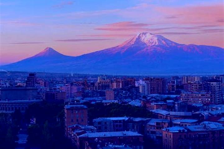 Sage, 22 — Escort in Zartonk, Armenia
