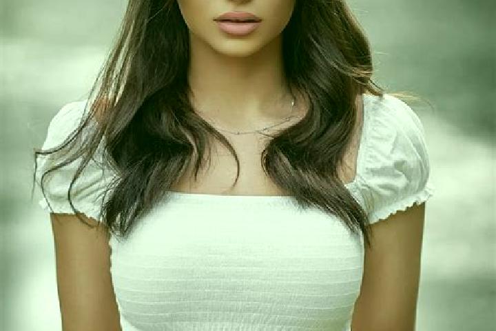 Sage, 23, a brunette brown-eyed indian companion based in Dubki. Offering Deep French Kissing, Overnight, Girlfriend Experience, Roleplay. Available for inca...