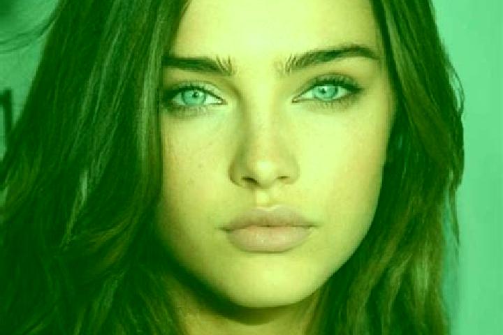 Sage, 23, a brunette dark-eyed slavic companion based in Alto de Capira. Offering Party Girl, Roleplay, Couples, GFE. Available for incall and outcall, day a...