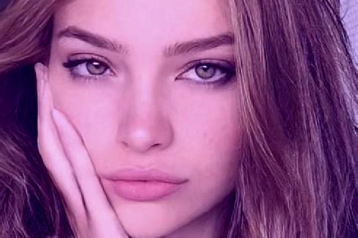 Sage, 23, a dark blonde dark-eyed asian companion based in Mavingouni. Offering Deep French Kissing, Tantra, Roleplay, Party Girl. Available for incall and o...