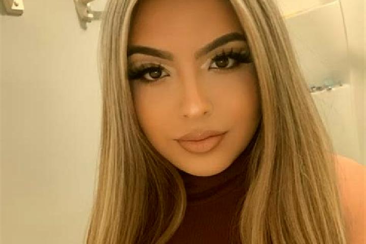 Sage, 24, a blonde brown-eyed latina companion based in Derjan. Offering Massage, Fetish, Tantra, 69, Couples. Available for incall and outcall, overnight bo...