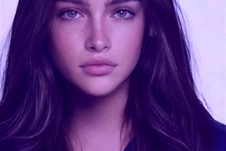 Sage, 24, a brunette blue-eyed mediterranean companion based in Royston Park. Offering Roleplay, Erotic Massage, Massage, OWO, Domination. Available for inca...
