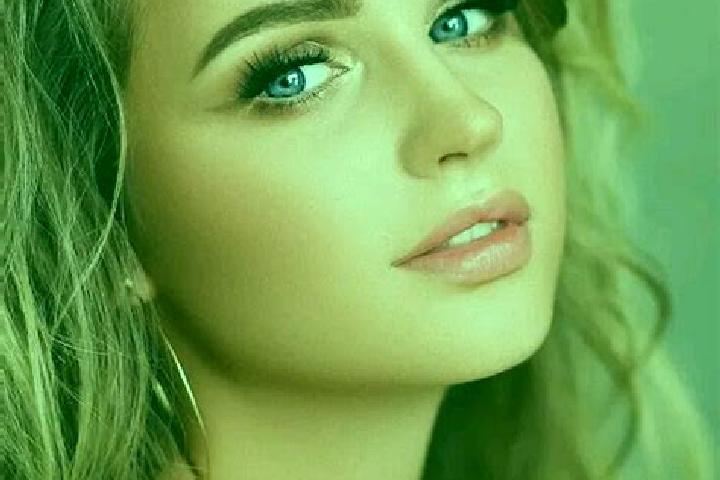 Sage, 24, a dark blonde blue-eyed ebony companion based in Dangdeur. Offering 69, Party Girl, Striptease. Available for incall and outcall, day and evening d...