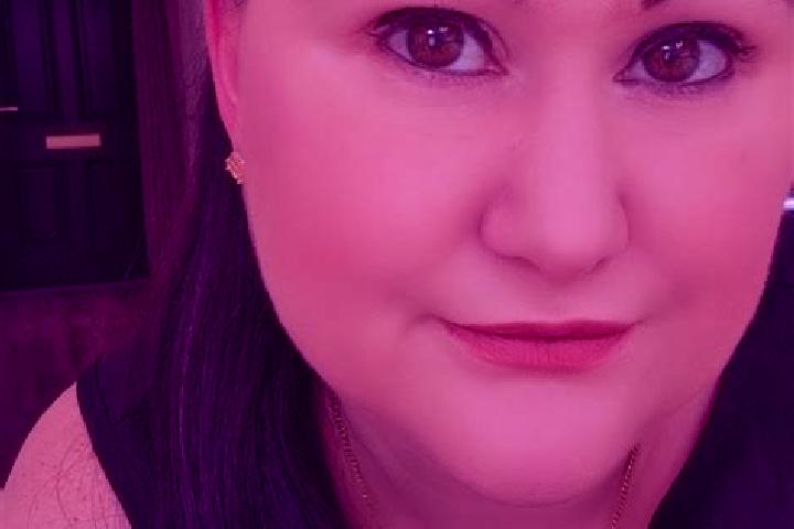 Sage, 24 — Escort in Athgarvan, Ireland