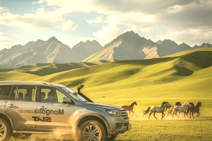 Sage, 24 — Escort in Hunt, Mongolia