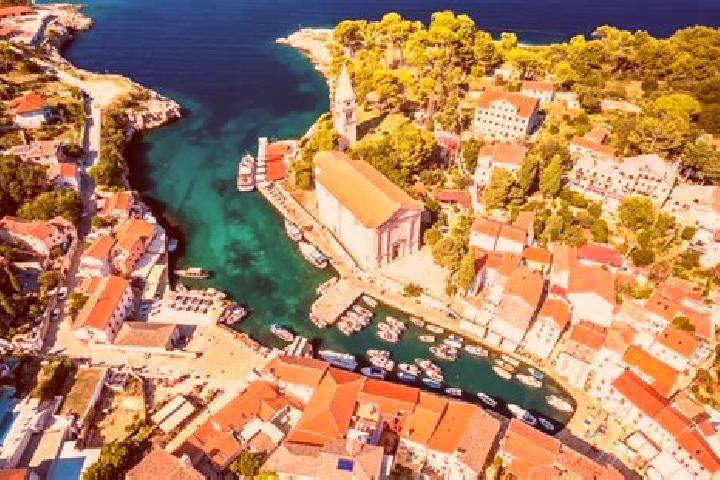 Sage, 24 — Escort in Veli Losinj, Croatia