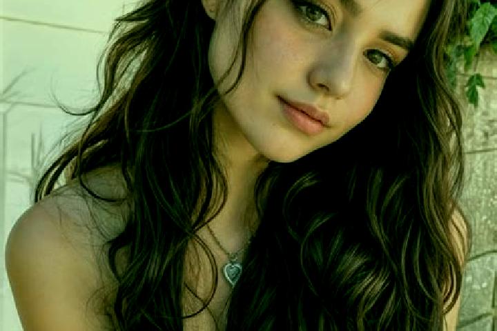 Sage, 25, a auburn amber-eyed european companion based in East Bank. Offering Roleplay, Erotic Massage, OWO, Dinner Date. Available for incall and outcall, o...