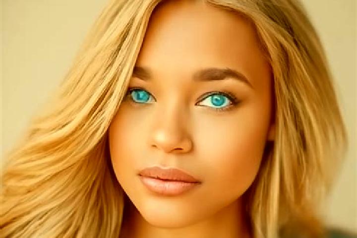 Sage, 25, a dark blonde blue-eyed latina companion based in Aurukun. Offering Striptease, 69, BDSM, Deep French Kissing. Available for incall and outcall, da...