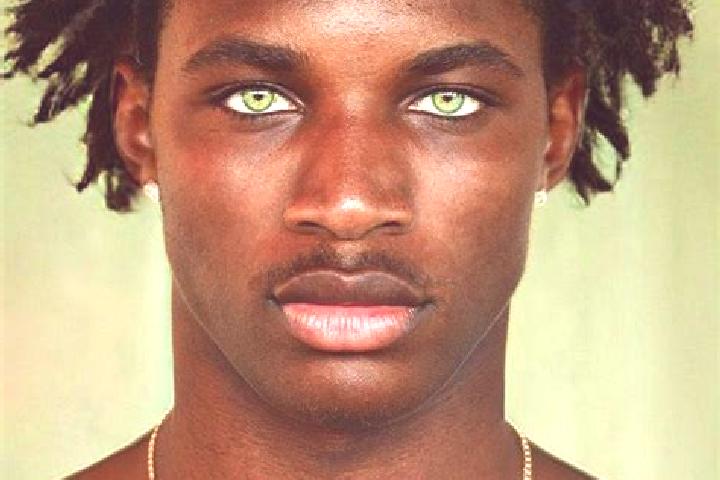 Sage, 26, a black green-eyed caucasian companion based in Nahant. Offering Fetish, Roleplay, 69. Available for incall and outcall, day and evening dates.
