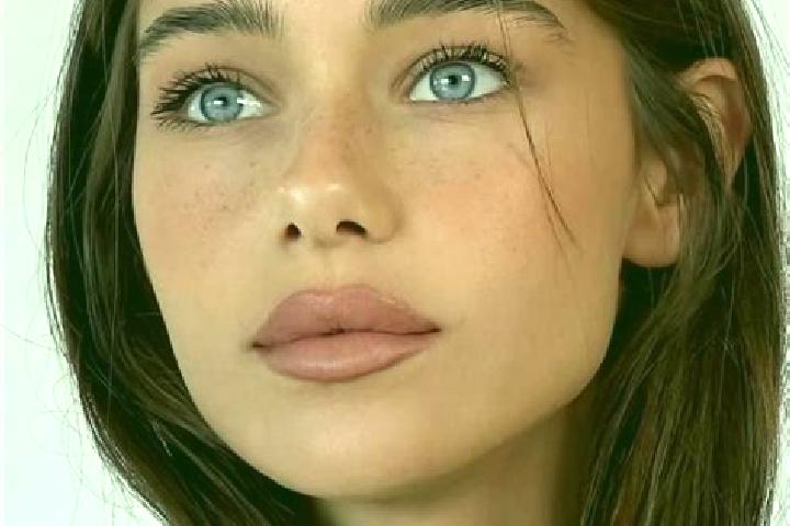 Sage, 26, a brunette brown-eyed slavic companion based in Sant Julia de Cerdanyola. Offering Striptease, Dinner Date, Couples. Available for incall and outca...