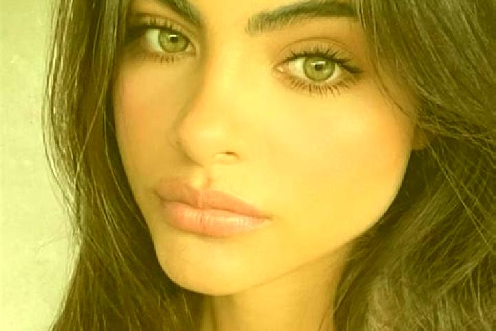 Sage, 26, a chestnut dark-eyed indian companion based in Sixieme Kilometre. Offering Overnight, Prostate Massage, Duos. Available for incall and outcall, ove...
