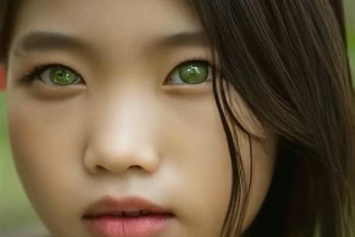 Sage, 26, a chestnut green-eyed asian companion based in Liushi. Offering GFE, OWO, 69, Couples. Available for incall and outcall, overnight bookings available.
