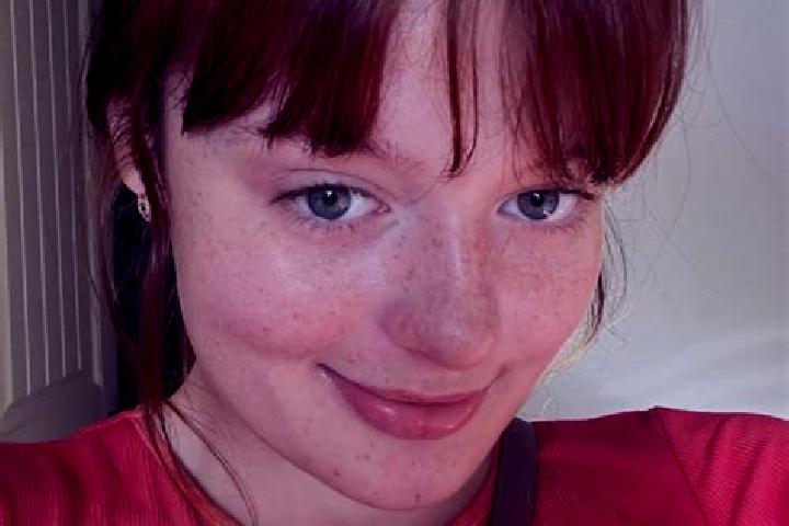 Sage, 26, a red grey-eyed european companion based in Shujalpur. Offering Deep French Kissing, 69, Striptease. Available for incall and outcall, day and even...