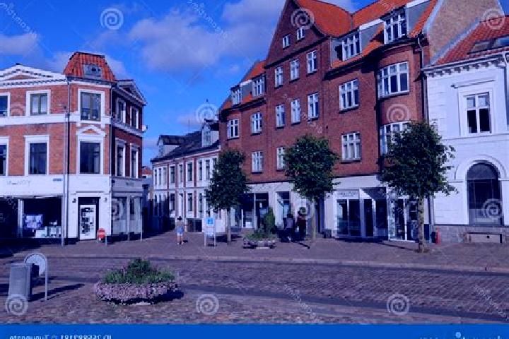Sage, 26 — Escort in Gjol, Denmark
