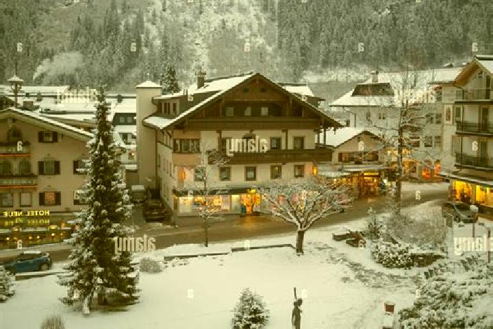 Sage, 26 — Escort in Mayrhofen, Austria