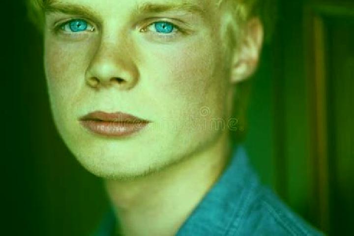 Sage, 27, a blonde blue-eyed caucasian companion based in Wangqiao. Offering GFE, Striptease, Domination, Dinner Date. Available for incall and outcall, day ...